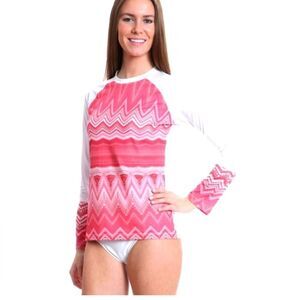 10. Prana Rory Rashguard with pink chevron graphic. Size XL